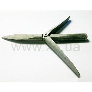 УКРАИНА Трехгранный 2 флажка сталь матовый